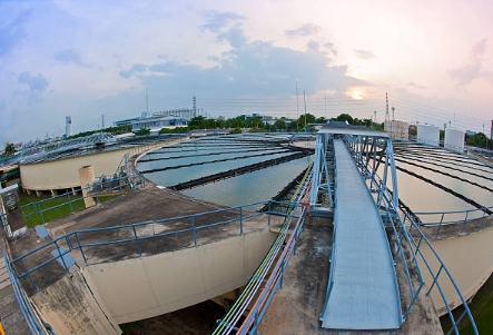 How Do Sewage-treatment Plants Use Bacteria-_3