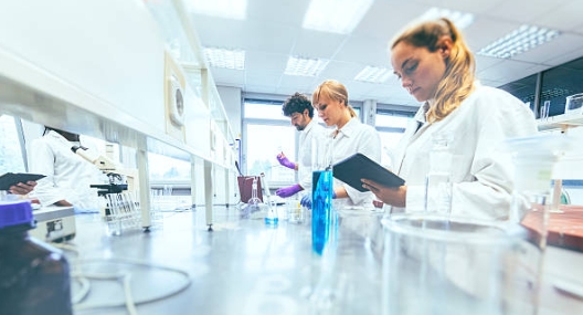 Where Do Specialty Chemical Manufacturers Source Their Raw Materials-_1