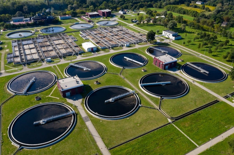 Eco-Friendly Solutions in Sewage Treatment_3