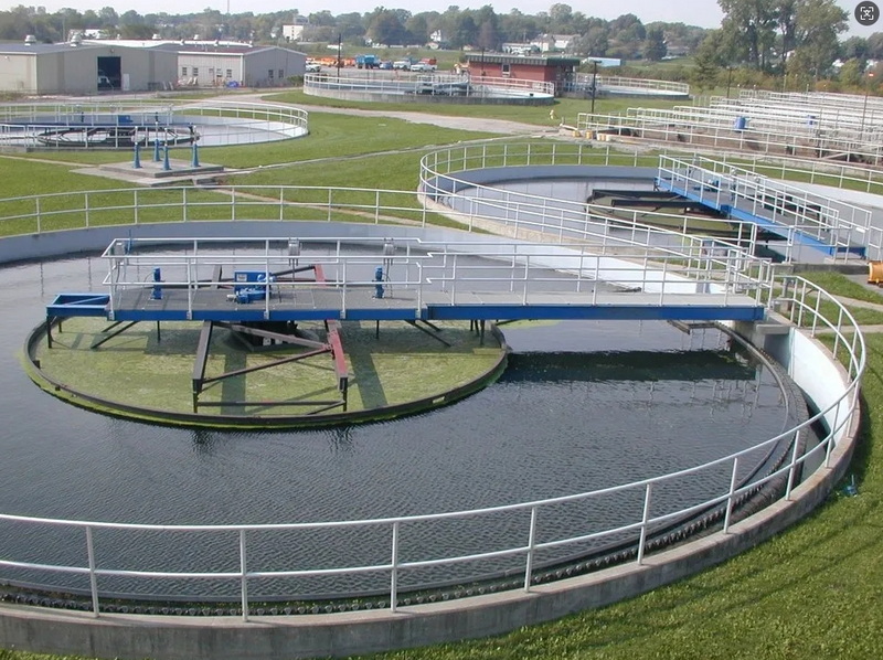 Does Plastic in The Ocean Clog Sewage Treatment Plants-_1