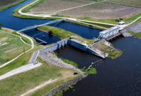 //irrorwxhpqjqln5m.ldycdn.com/cloud/lpBppKnploSRilpqkqnijp/Who-Manages-Sewage-Treatment.jpg