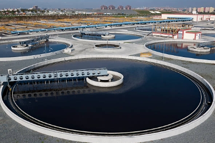How Big Is A Sewage Treatment Plant-_3
