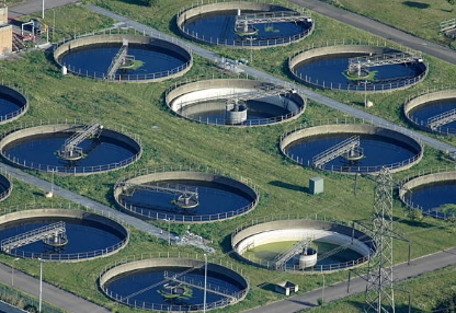 How Did Coloinist Handle Sewage Treatment-_1